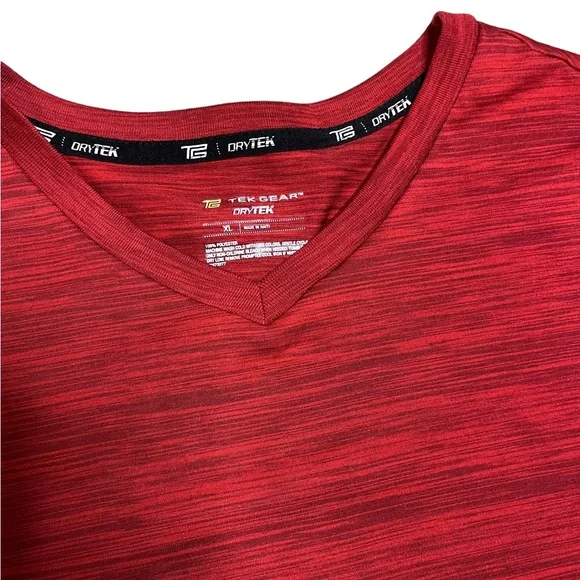 Men’s Tek Gear Dry tek Red short sleeve top, XL - Picture 2 of 3